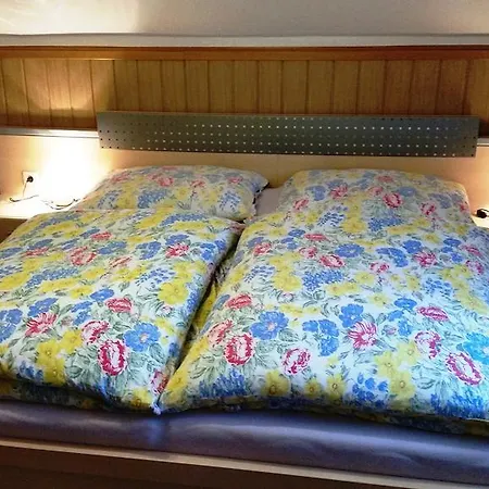 Kirchgasser Apartment *